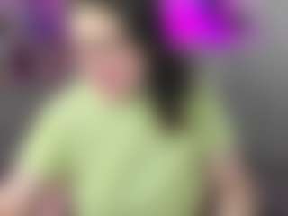 Kira's Live Sex Cam Show