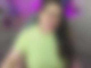 Kira's Live Sex Cam Show