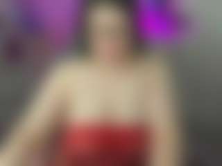Kira's Live Sex Cam Show