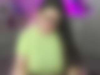 Kira's Live Sex Cam Show