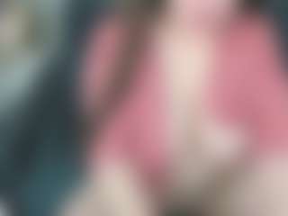 Kira's Live Sex Cam Show