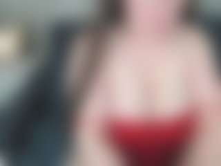 Kira's Live Sex Cam Show