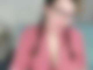 Kira's Live Sex Cam Show