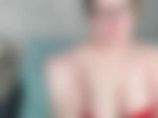 Kira's Live Sex Cam Show