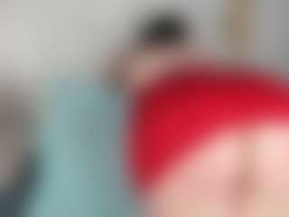 Kira's Live Sex Cam Show