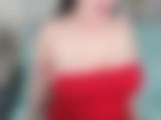 Live cam show with Kira - Spank Toys on PervPlay.com