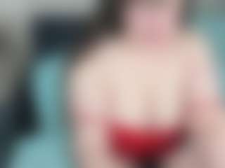 Live cam show with Kira - Tattoos Young Adult on Livezox
