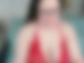 Kira's Live Sex Cam Show