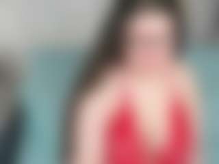 Live cam show with Kira - Blowjob on parknlotfishbdy