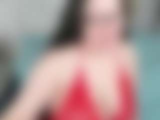 Kira's Live Sex Cam Show