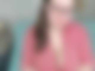 Live cam show with Kira - Middle Aged on eurowanks.com