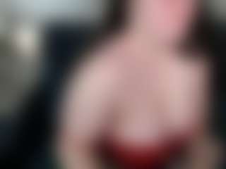 Kira's Live Sex Cam Show