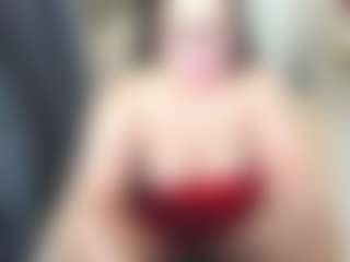 Kira's Live Sex Cam Show