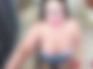 Kira's Live Sex Cam Show