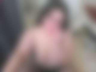 Kira's Live Sex Cam Show