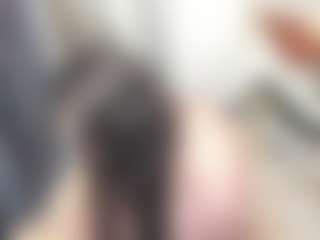 Live cam show with Kira - Hairy Pussy on StripNow