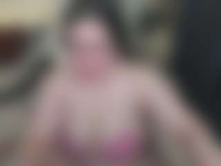 Kira's Live Sex Cam Show