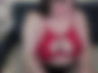 Kira's Live Sex Cam Show
