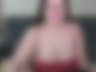 Kira's Live Sex Cam Show