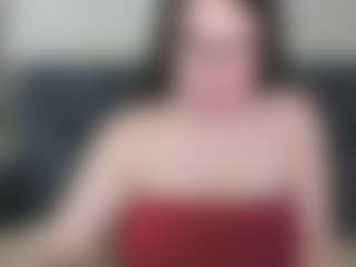 Live cam show with Kira - Green Eyes on SpankPalCams