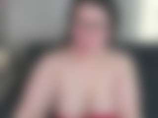 Kira's Live Sex Cam Show