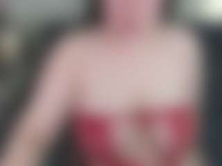 Kira's Live Sex Cam Show