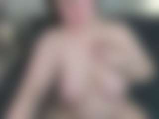 Kira's Live Sex Cam Show