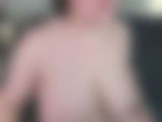 Kira's Live Sex Cam Show