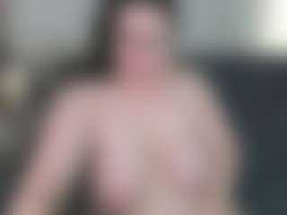 Kira's Live Sex Cam Show