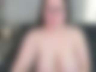 Kira's Live Sex Cam Show