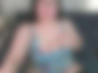 Kira's Live Sex Cam Show