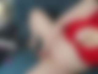 Kira's Live Sex Cam Show