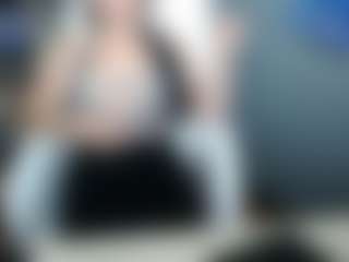 Live cam show with LiluGrants - Oil on Camsoda Late Night