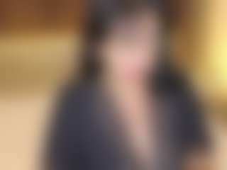 Live-Cam-Show mit LiluGrants - Hairy Pussy auf Camsoda