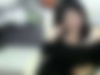 Live cam show with LiluGrants - Eating Pussy on Uber Horny