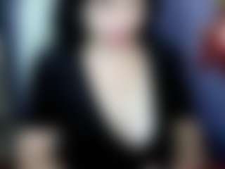 Live cam show with LiluGrants - Living Room on thefappeningchat.com