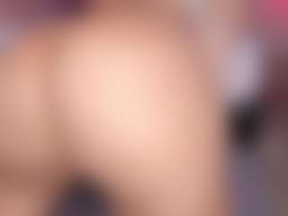 sweet-booty's Live Sex Cam Show