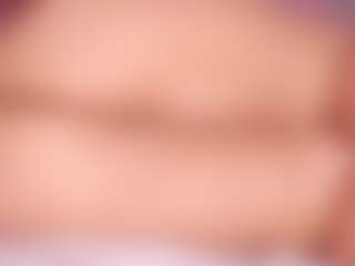 Live cam show with sweet-booty - Fuck Machine on MyBangCams