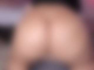 Live cam show with sweet-booty - Fuck Machine on hrnylive.com