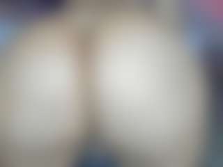 sweet-booty's Live Sex Cam Show