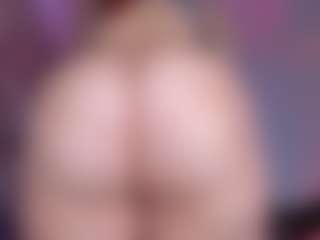 sweet-booty's Live Sex Cam Show
