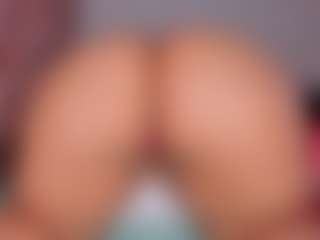 sweet-booty's Live Sex Cam Show