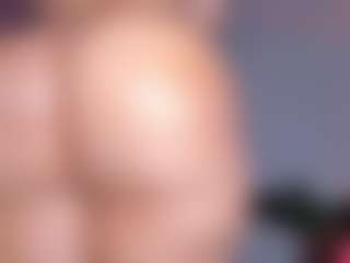 sweet-booty's Live Sex Cam Show