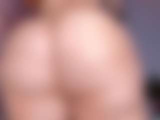 sweet-booty's Live Sex Cam Show