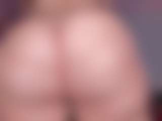 sweet-booty's Live Sex Cam Show