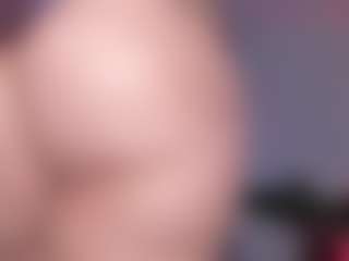 sweet-booty's Live Sex Cam Show