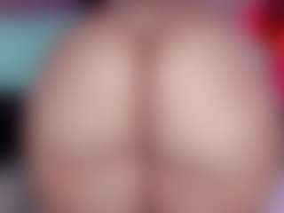 sweet-booty's Live Sex Cam Show