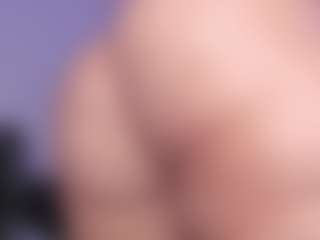 Live cam show with sweet-booty - Spank Red Hair on sexylive.show