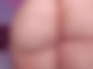 sweet-booty's Live Sex Cam Show