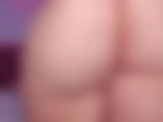 sweet-booty's Live Sex Cam Show